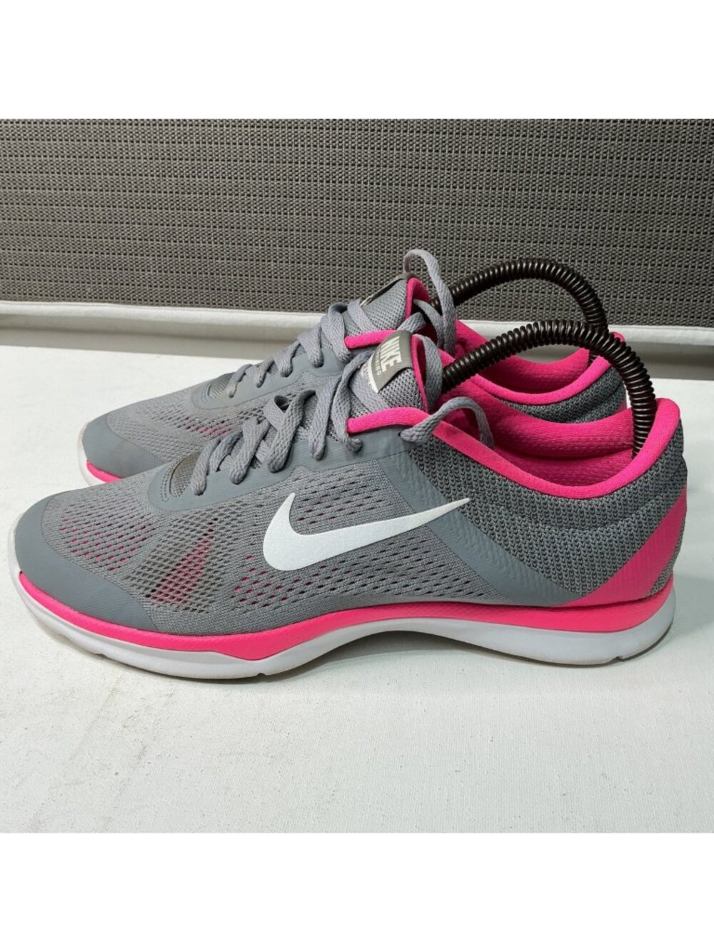 Nike Training In Season 5 Women's Sneakers Gray/Pink Size 10 US Lightweight Mesh